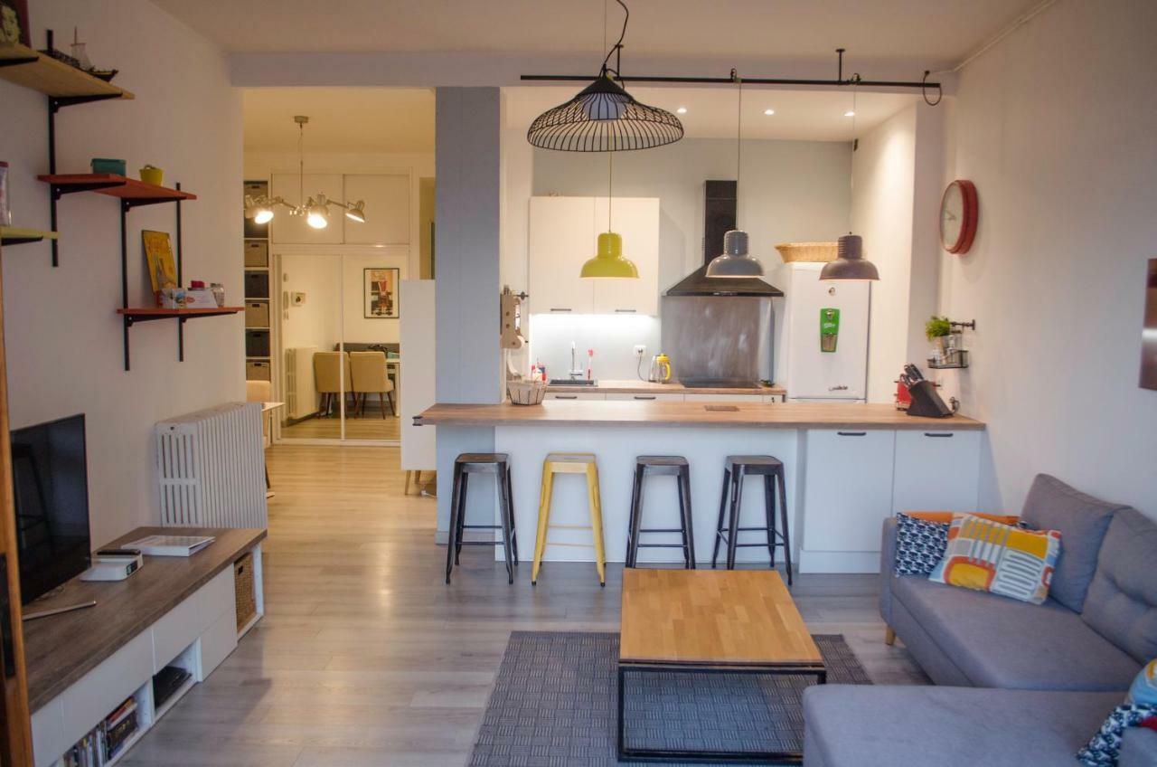 Le Baron Apartment เอวิยงเลบานส์ ภายนอก รูปภาพ